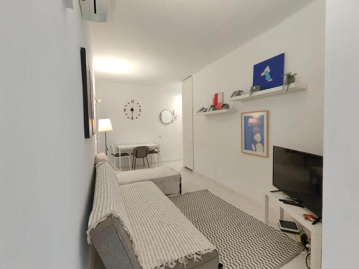 Family Apartment Close To Parc Gueell บาร์เซโลนา ภายนอก รูปภาพ